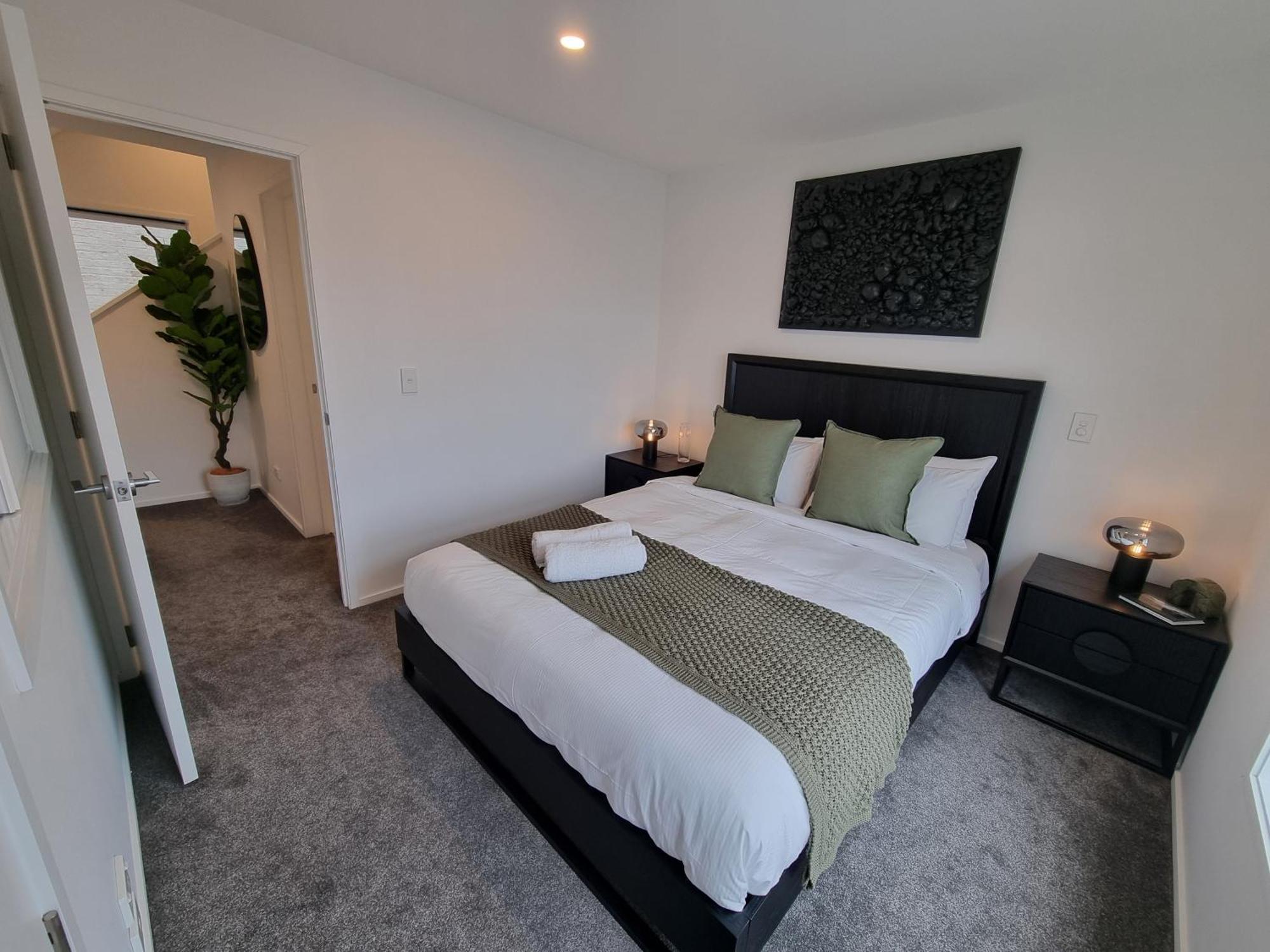 Cloud Nine Elegant Escape Awaits Apartment ไครสต์เชิร์ช ภายนอก รูปภาพ