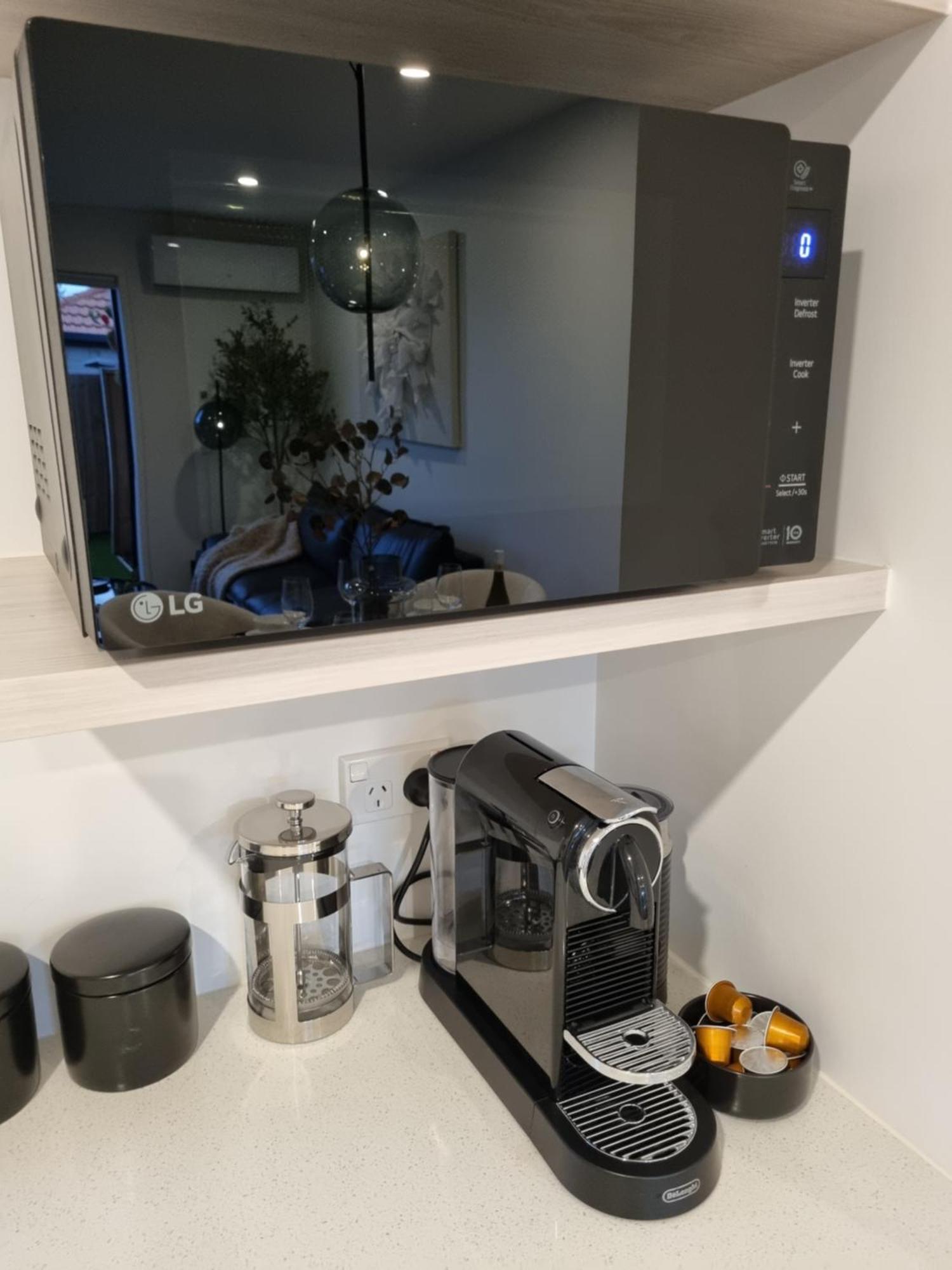 Cloud Nine Elegant Escape Awaits Apartment ไครสต์เชิร์ช ภายนอก รูปภาพ